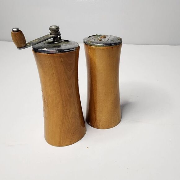 Vintage Light Brown Wooden Salt Shaker and Pepper Grinder 4 inches tall - Picture 1 of 5
